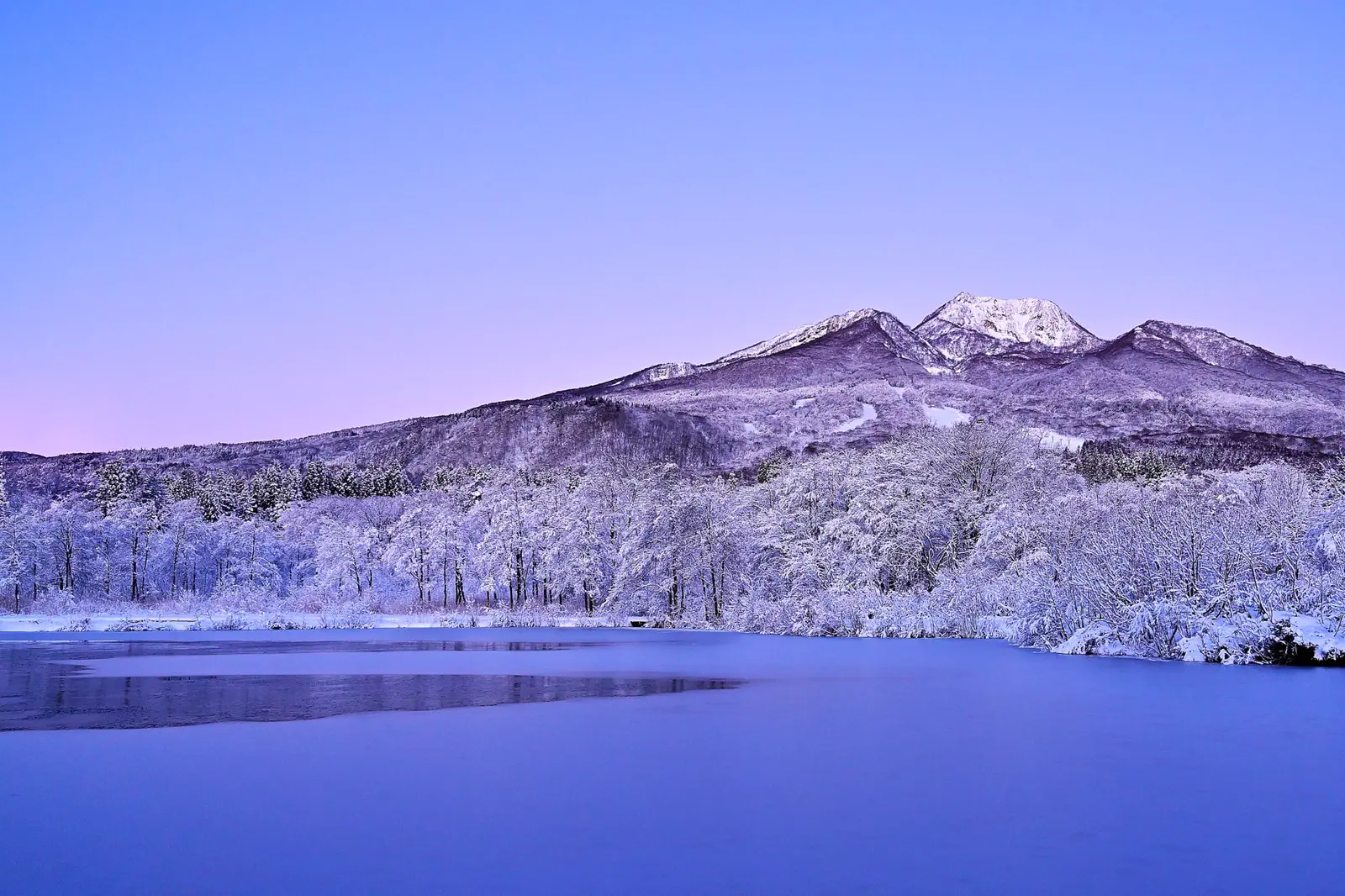 雪山の風景